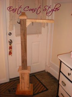 Projects With 4x4 Posts, Christmas Sign Post, Wooden Sign Posts, Redecorating Ideas, Light Post, Porch Posts, Wooden Signs Diy, Wooden Porch, Porch Welcome Sign