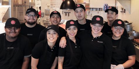 With This New Chipotle Employee Benefit, There's No Need To Skimp On The Guacamole  ||  Chipotle's new employee bonus program gives employees a chance to earn up to an extra month of pay. The bonus program gives employees an extra week of pay for each quarter their respective restaurant meets certain criteria. The new bonus program is one of many benefit initiatives at Chipotle. https://www.workitdaily.com/chipotle-serves-up-extra-pay Chipotle Mexican Grill, What Shoes To Wear, Mexican Grill, Employee Benefit, Cheese Salad, New Employee, Crew Members, Job Description, Wear To Work