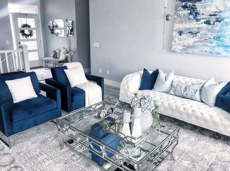 D Y N A S T Y .  L I V I N G on Instagram: “H o m e C h i c . Collaborations please DM @dynastyliving . . . . . #luxuryhome  #interiordesignideas #interiordesigner…” Glam Living Room Decor, Blue Living Room Decor, Glam Living, Best Living Room, First Apartment Decorating, Glam Living Room, Simple Living Room, Living Room Decor Cozy, Blue Living Room