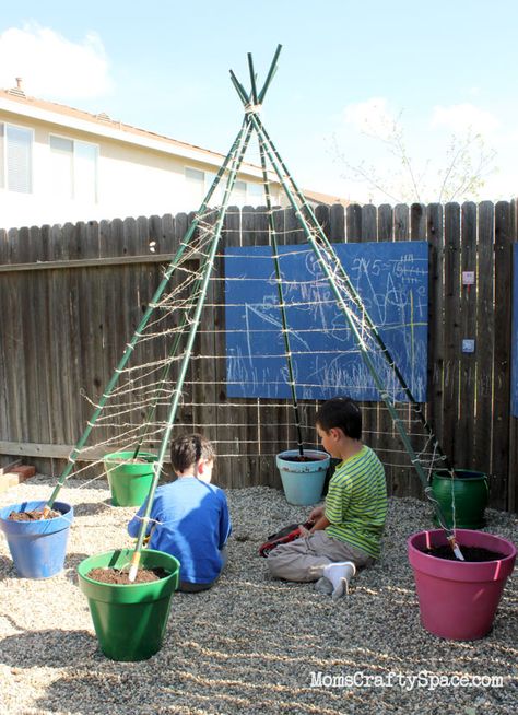 Building a green bean tepee has been on my gardening to-do list for the past few years, but for some reason or another it’s always the project that gets pushed aside for something more urgent, and I inevitably find myself too late in the season to start it. I was determined not to let that … Diy Garden Trellis, Outdoor Play Areas, Kid Projects, Children's Garden, Outdoor Classroom, School Garden, Have Inspiration, Garden Club, Diy Garden Projects