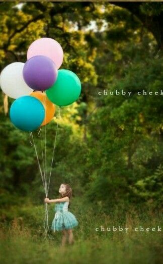 Chubby Cheek Photography, Balloon Surprise, Balloons Photography, Field Photography, Photography Mini Sessions, 21st Birthday Photoshoot, Its A Girl Balloons, Large Balloons, Chubby Cheeks