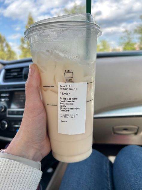 Starbucks Trenta Drinks, Iced Peach Green Tea, Peach Green Tea, Starbucks Drink, Starbucks Drinks Recipes, Coffee Obsession, Peach Tea, Starbucks Recipes, Half And Half