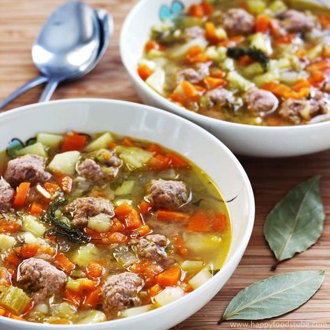 Estonian Recipes, Estonian Food, Zucchini Soup Recipes, Meatball Soup Recipes, Zucchini Soup, Meatball Soup, Meatball Ingredients, Homemade Meatballs, European Cuisine