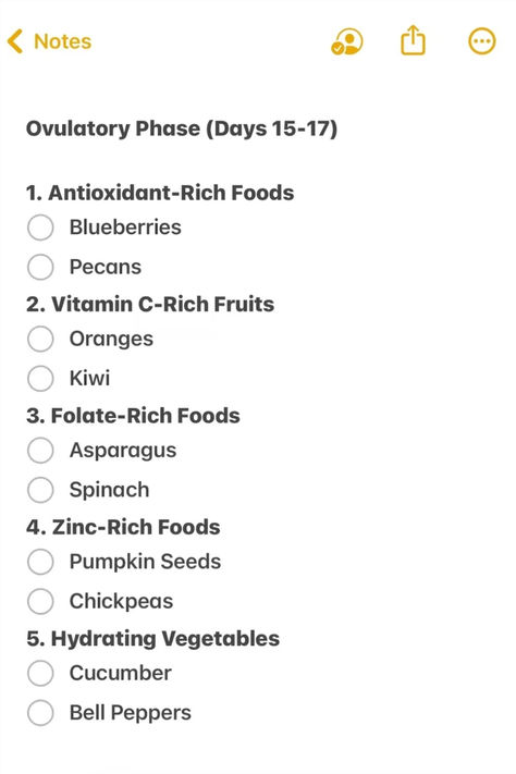 This chart illustrates the concept of cycle syncing with foods, showing how different phases of the menstrual cycle—menstrual, follicular, ovulatory, and luteal—benefit from specific nutrients. It suggests iron-rich foods during the menstrual phase, fresh fruits and lean proteins in the follicular phase, high-fiber foods and healthy fats in the ovulatory phase, and magnesium-rich foods and complex carbs during the luteal phase, supporting overall hormonal balance and well-being Cycle Syncing Ovulatory Phase, Ovulation Phase Foods, Ovulatory Phase Foods, Luteal Phase Food, Follicular Phase Foods, Ovulation Phase, Ovulatory Phase, Period Health, Hormone Nutrition