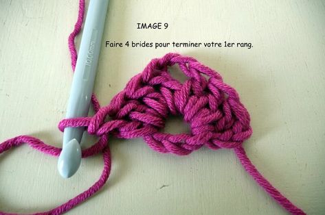 Le châle des débutantes au crochet - La Malle aux Mille Mailles Crochet Beginners, Halloween Mason Jars, Knitting Blogs, Diy Crafts To Do, Upcycled Crafts, Embroidered Clothes, Diy Couture, Knitting Techniques, Crochet For Beginners