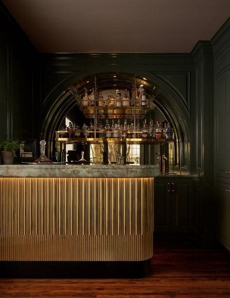 The Winning Projects of the 2023 PaperCity Design Awards Dallas Classical Bar Design, Back Bar Design, Lounge Room Ideas, Barn Bar, Architecture Restaurant, Speakeasy Bar, Speak Easy, Home Bar Rooms, Classical Interior