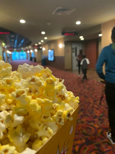 Inside Movie Theater Snapchat, Amc Movie Theater Aesthetic, Funny Christmas Pfp, Movie Theater Food, Cinema Food, Amc Movie Theater, Movie Theater Aesthetic, Movie Theater Popcorn, Movie Popcorn