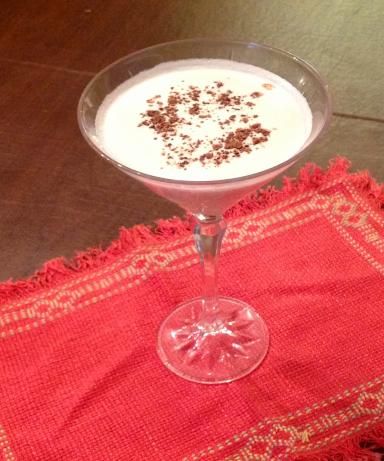 White Chocolate Cookie Dough Martini White Chocolate Martini Recipe, Creamsicle Martini, White Chocolate Martini, Chocolate Martini Recipe, Pinnacle Vodka, White Chocolate Syrup, Best White Chocolate, White Chocolate Liqueur, Chocolate Martini