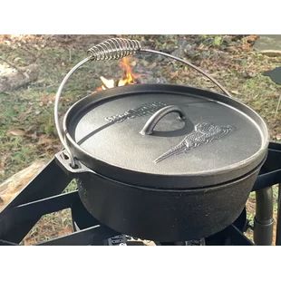 Bayou Classic, Best Dutch Oven, Outdoor Cooker, Dutch Ovens, Cast Iron Dutch Oven, Backyard Entertaining, Cast Iron Cooking, Cooking Equipment, Cast Iron Cookware