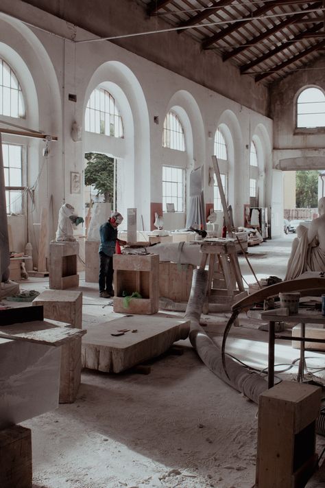 reminiscing about Italy ✨ new video up on our youtube. link in stories #ContemporaryCreatives #italiandiaries . . . #Italy #CarraraItaly #marble #artist #piecewithartist #inspired #vlog #sculptureartist #studioprocess #marblecarving #carrara #studioinitaly #tuscanstudio #artcontemporanea #stonecarving #workinginitaly #marbledust #roughingout #marblecarvingtechnique #femalefigure #marbletorso #scultrice #marmodicarrara #calacattamarble #artcollector #artcommissions Carrara Italy, Marble Carving, Calacatta Marble, Painting Inspo, Youtube Link, Male Figure, North America Travel, Commission Art, Stone Carving