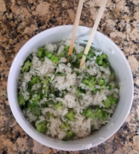 Jasmine Rice And Broccoli Recipes, What To Eat With Jasmine Rice, Jasmine Rice With Vegetables, Steamed Jasmine Rice, Asian Jasmine Rice, Rice With Broccoli, Ibd Diet, Jasmine Rice Recipes, Broccoli Rice