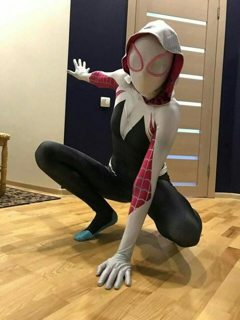 Girl Spiderman Costume, Ava Logo, Venom Gwen, Spiderman And Gwen, Spider Gwen Costume, Spiderman Gwen Stacy, Spiderman Suit, Spider Suit, Gwen Spiderman