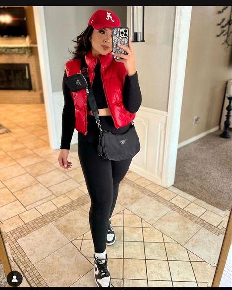 Puff Vest Outfits For Women, Puffy Vest Outfits For Women, Red Puffer Vest Outfit, Puff Vest Outfit, Red Vest Outfit, Red Leggings Outfit, Puffy Vest Outfit, Nike Dunks Outfit, Puffer Vest Outfit