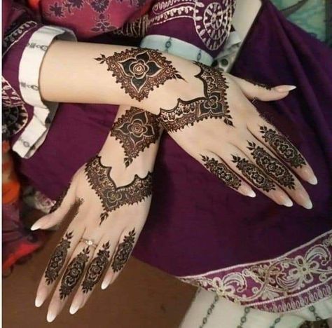 Dome Mehndi Designs, Bridal Full Hand Mehndi Designs Unique, Pakistani Mehndi Designs Unique Beautiful, Unique Bridal Mehndi Designs, Mehndi Designs Unique, Henna Art Designs, Beautiful Henna, Design Henna, Latest Henna Designs