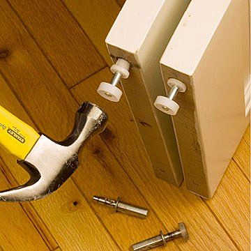 SDW_134_07 How To Fix Bifold Closet Doors, How To Fix Sliding Closet Doors, Bifold Door Ideas, Folding Closet Doors, Painted Closet, Bifold Door, Bifold Closet Doors, Home Fix, Closet Door