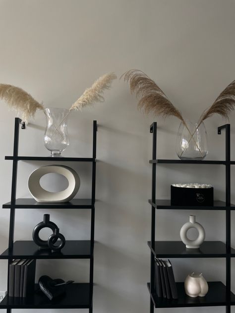 Black And Cream Lash Room, Salon Suite Aesthetic, Black Lash Studio Decor, Lash Suite Decor Black, Black Aesthetic Lash Room, Black And White Salon Decor, Lash Room Decor Black And White, Ladder Shelf Decor, Beauty Bar Ideas