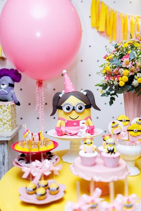 Pink Minion Birthday Party, Pink Minion Party, Girl Minion Birthday Party, Minions Birthday Party Decorations, Minion Party Theme, Minions Birthday Theme, Pink Minion, Minions Birthday Party, Despicable Me Party