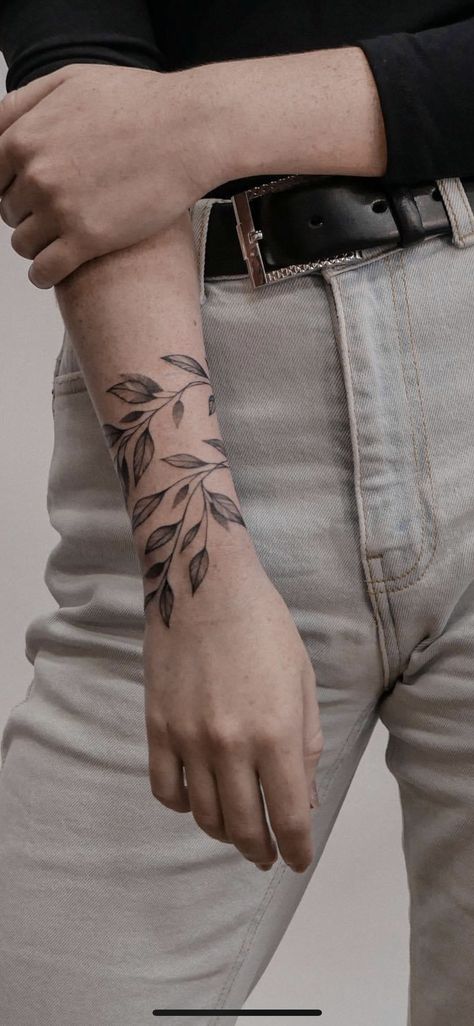 Olive Bracelet Tattoo, Ivy Cuff Tattoo, Sage Wrap Around Tattoo, Leafy Forearm Tattoo, Botanical Arm Band Tattoo, Wrap Around Tattoo Men, Ivy Tattoo Men, Thick Vine Tattoo, Wrap Around Arm Tattoos For Men