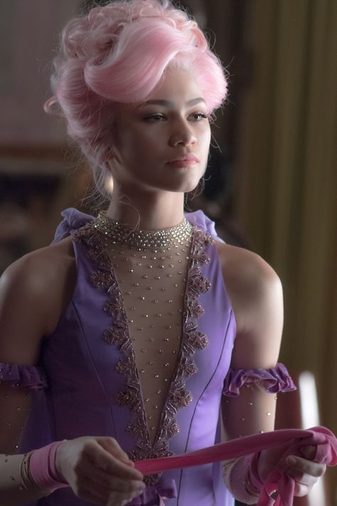 Zendaya as Anne Wheeler in ‘The Greatest Showman’ Anne Wheeler, Circus Outfits, Zendaya Outfits, Zendaya Style, Idee Cosplay, The Greatest Showman, Zendaya Coleman, Circus Party, Musical Movies