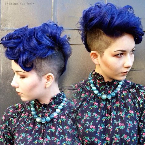 Round Face Short Hair Lady Hawk, Nonbinary Hair, Undercut Styles, Half Shaved Hair, Long Pixie Hairstyles, Short Hair Undercut, Haircut Styles, Short Hair Styles For Round Faces, Undercut Hairstyles