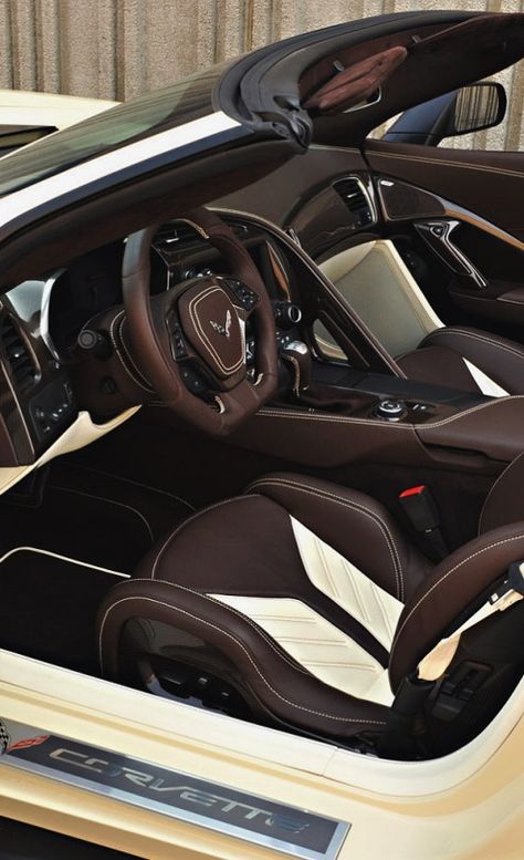 C7 Caravaggio Wallpaper Luxury, Luxury Car Interior, Luxurious Cars, Cars Vintage, Fancy Cars, Classy Cars, Pretty Cars, Latest Cars, Expensive Cars