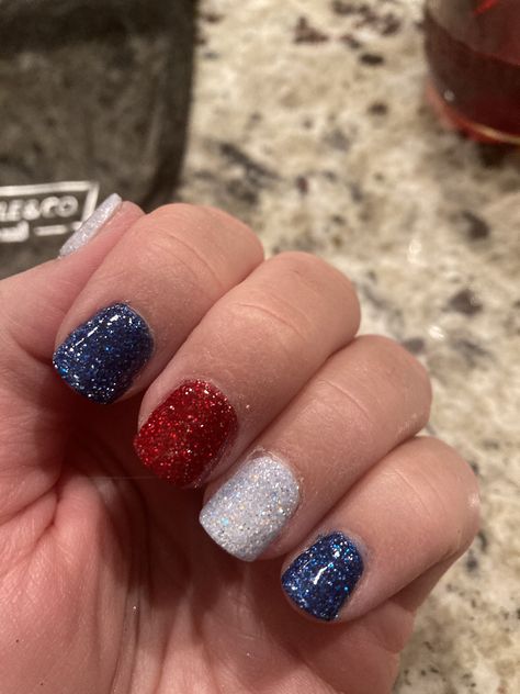 Simple Fourth Of July Nails Dip, 4th Of July Dipped Nails, Fourth Of July Nails Glitter, 4th Of July Nails Glitter, Fourth Of July Nails Dip, 4th Of July Dip Nails, 4th Of July Nails Simple, 4th Of July Gel Nails, Memorial Day Nails