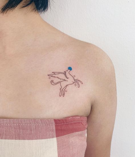 Pegasus Tattoo Minimalist, Small Pegasus Tattoo, Simple Pegasus Tattoo, Mari Tattoo, Singapore Tattoo, Pegasus Tattoo, Tiny Flower Tattoos, Body Decor, Horse Tattoo