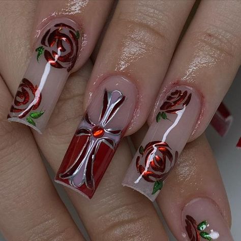 Unique Red Acrylic Nails, Acrylic Nails With Roses, Nail Rose Designs, Rose Acrylic Nails Design, Rose Inspired Nails, Red Inspo Nails, Roses Nails Design, Rose On Nails, Rose Nails Acrylic