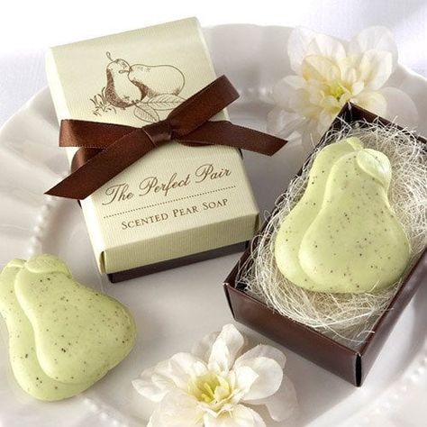 The "Perfect Pair" Pear Soap Practical Wedding Favors, Anniversary Party Favors, Soap Wedding Favors, Creative Wedding Favors, Cheap Favors, Elegant Wedding Favors, Wine Gift Baskets, Best Wedding Favors, Wedding Favors Cheap