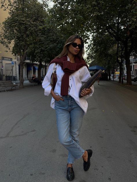 Autumn Shirt Outfit, Chica Chola, Oversized Shirt Outfit, Dinner Outfit Casual, Oversized White Shirt, Latina Outfits, Trendy Outfit Ideas, Stile Hijab, White Shirt Outfits