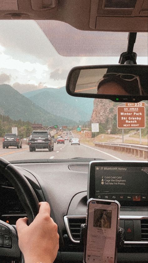 Road Trip Vision Board Pictures, Roadtrip Vision Board, Roadtrip Vibes Aesthetic, Road Trip Asthetics Photos, Aesthetic Roadtrip Pictures, Roadtripping Aesthetic, Trip Planning Aesthetic, Travel Aesthetic Usa, Travel Aesthetic Roadtrip