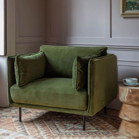 Green Bedroom Chair, Green Reading Chair, Green Armchair Living Room, Green Accent Chairs, Green Accent Chair, Green Velvet Armchair, Dark Green Walls, Luxury Arm Chair, Comfy Armchair