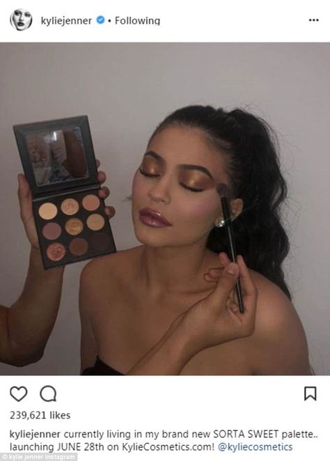 Kylie Palette, Maquillage Kylie Jenner, Looks Kylie Jenner, Kylie Makeup, Estilo Kylie Jenner, Beauty Products You Need, Jenner Makeup, Kylie J, Kylie Jenner Makeup