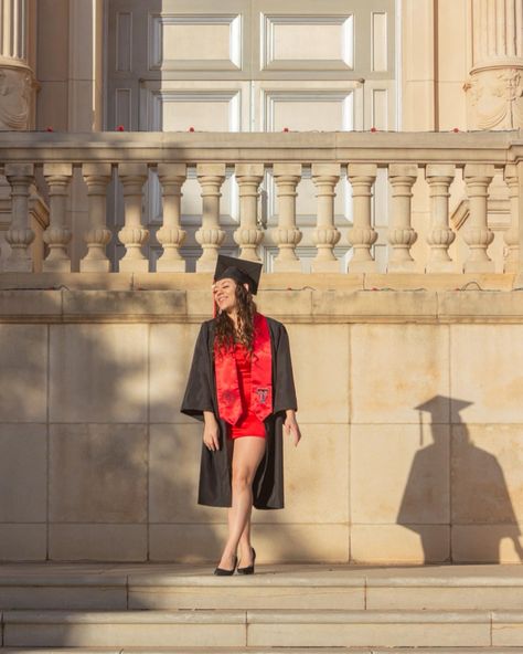 Texas Tech University Graduation Pictures Georgia Tech Graduation Pictures, Texas Tech Graduation Pictures, University Graduation Pictures, Grad Pictures, Graduation Poses, University Graduation, Texas Tech University, Grad Photoshoot, Pics Inspo