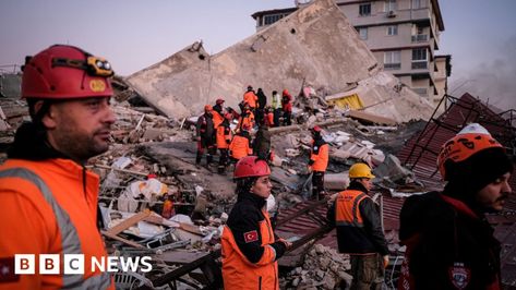 More than 21,000 people confirmed dead after Turkey-Syria earthquakes - BBC News Turkey And Syria, Fall Nail Polish, Acrylic Nail Polish, Rescue Team, Black Nail Designs, Acrylic Designs, Cute Nail Art, Simple Nail Designs, Nail Art Hacks