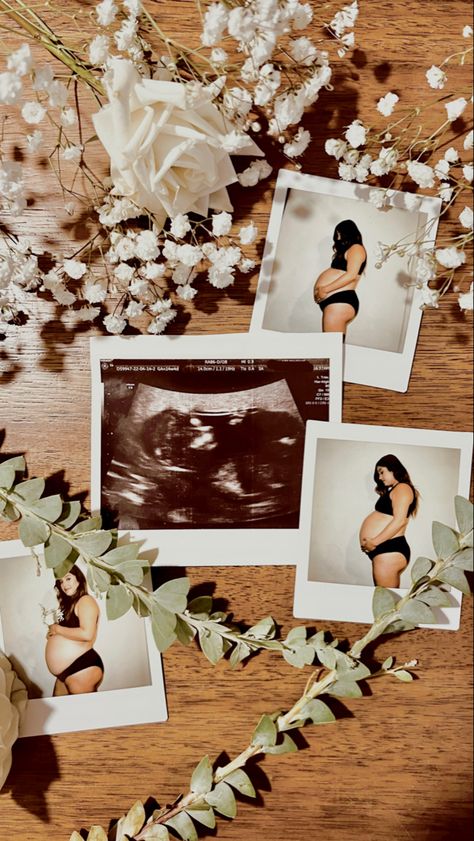 Pregnancy Poloroid Pictures Ideas, Maternity Polaroid Pictures, Polaroid Baby Announcement, Maternity Polaroid, Pregnancy Announcement Polaroid, Intimate Pregnancy Announcement, Polaroid Pregnancy Announcement, Polaroid Maternity Pictures, Pregnancy Polaroid Pictures