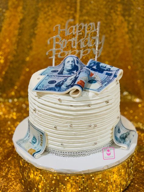 Money themed cake for women Birthday Cake Money Theme, Money Cake Ideas For Men, Money Themed Cake, Birthday Cake Money, Success Cake, Tio Rico, 50th Birthday Cakes For Men, Money Party, Cake For Women