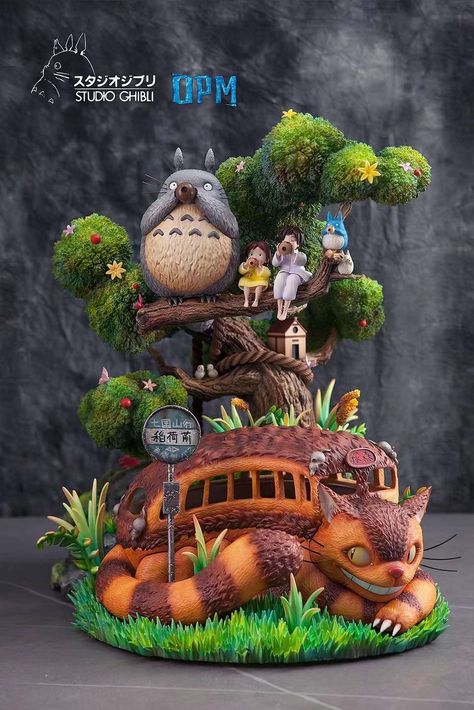 Studio Ghibli Figures, Totoro Sculpture, Ghibli Figurine, Ghibli Figures, Hayao Miyazaki Movies, Tanah Liat, Resin Statue, Studio Ghibli Movies, Movie Series