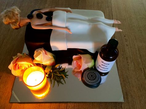 Massage therapy cake Massage Therapy Graduation Party, Massage Party, Bed Cake, Beauty Shop Decor, Couples Spa, Spa Center, Full Body Massage, Shop Decor, Cake Images