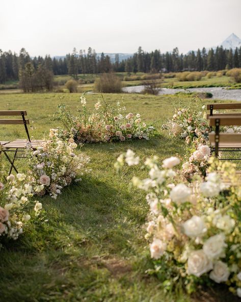 Wedding Ceremony Ground Flowers, Wildflower Wedding Aisle, Aisle Arrangements, Reception Florals, Wedding Floral Arrangements, Floral Archway, Summer Shoot, Country Garden Weddings, Lake Side