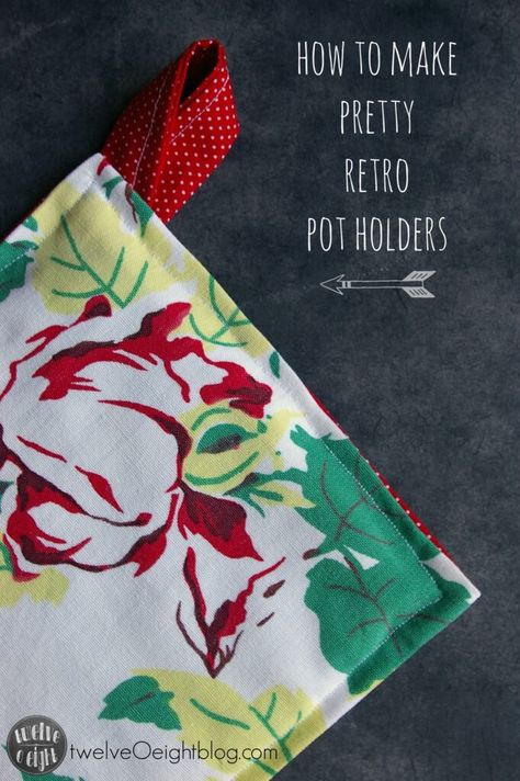 Potholders Diy, Potholder Diy, Quilted Potholder Tutorial, Diy Potholders, Nancy Zieman, Quilted Potholders, Potholder Patterns, Small Sewing Projects, Easy Sewing Projects