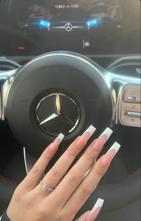 Long Square French Acrylic Nails, Basic French Tip Nails Long, Mail Ideas Acrylic French Tip, White French Tip Tapered Square Nails, White French Tip Nails Matte, King French Tip Nails, Old School French Tip Acrylic Nails, Latina Acrylic Nails French Tip, Tapper Square Acrylic Nails French Tip