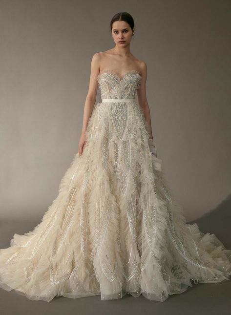 Elie Saab Bride, Elie Saab Wedding Gown, Couture Wedding Gowns Elie Saab, Wedding Dresses Spring 2023, Elie Saab Bridal Spring 2023, Detailed Bodice Wedding Dress, Elie Saab Bridal 2023, Spring 2023 Wedding Dress, Wedding Dresses Elie Saab