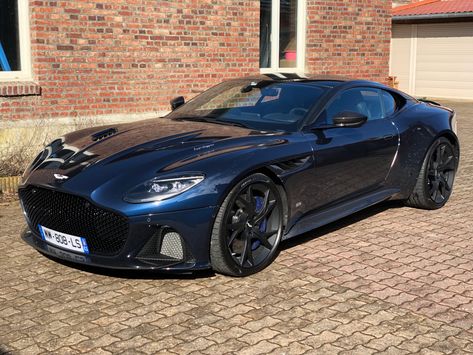 Midnight Blue Car, Blue Aston Martin, Aston Martin Dbs Superleggera, Aston Martin Lagonda, Aston Martin Dbs, Modern Cars, Van Ideas, Aston Martin Vantage, Blue Car