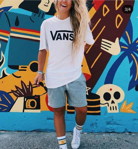 Lesbian Outfits Summer, Lesbian Outfit Ideas, Tomboy Formal Outfits, Summer Tomboy Outfits, Masculine Outfits For Women, Butch Lesbian Fashion, Tomboy Outfits Summer, Lesbian Clothing, Tomboyish Outfits