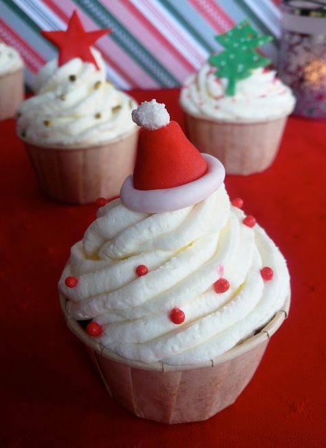 Cupcakes de Noël Cop Cake, Christmas Sweets, Christmas Cupcakes, Cupcake, Muffins, Dessert, Cake, Christmas