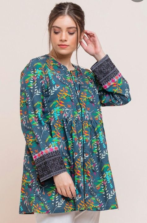 Short Frock, Stay Tune, Pakistani Fashion Casual, Stylish Short Dresses, Pakistani Dresses Casual, Girls Frock Design, Salwar Kamiz, Casual Wear Dress, Please Stay