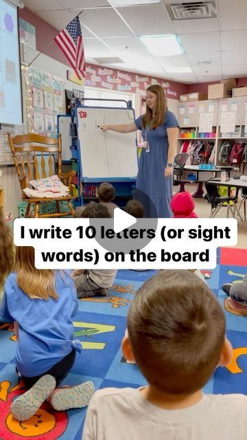 Whiteboard Activities Preschool, Kindergarten Games, Play 1, Kindergarten Teacher, Circle Time, Kindergarten Teachers, Activities To Do, Kindergarten Activities, Sight Words