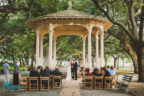 Affordable Charleston Wedding Venues for Brides on a Budget.Charleston, SC-A comprehensive list of affordable, inexpensive Charleston wedding venues where you can have your wedding and your cake...and eat it too. Gazebo Wedding Ceremony, Wedding Venues South Carolina, Charleston South Carolina Wedding, Charleston Gardens, Charleston Wedding Venues, Charleston Sc Wedding, Lowcountry Wedding, Gazebo Wedding, Cheap Wedding Venues