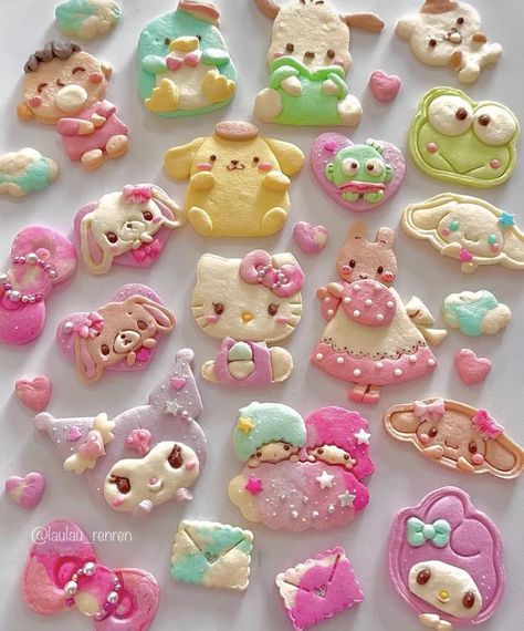 Sanrio Cookies, Cookie Techniques, Hello Kitty Cookies, Hello Kitty Birthday Cake, Arts And Crafts For Teens, Cute Bunny Pictures, Hello Kitty Themes, Soft Bakes, Cute Baking